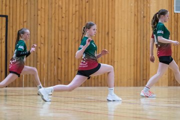 Bild 30 - wCJ TSV Ellerau - HSG Kremperheide/Muensterdorf : Ergebnis: 22:20